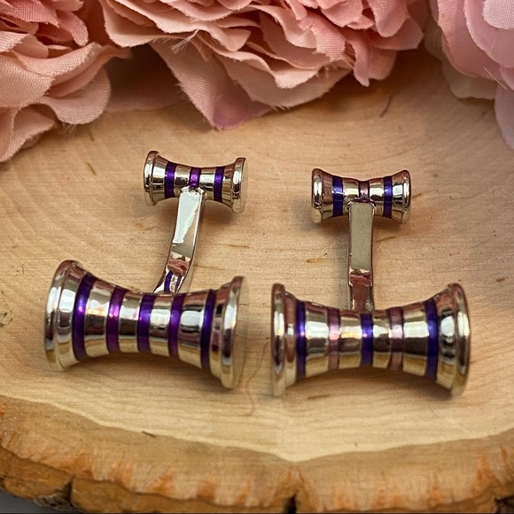 Elegant Double Barrel Two Tone Purple and Silver Cufflinks - Picture 8 of 16